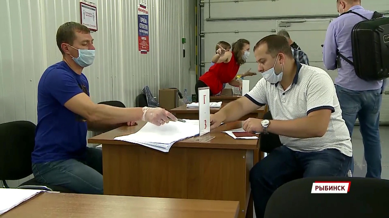 На двигателестроительном предприятии в Рыбинске открылись сразу три избирательных участка