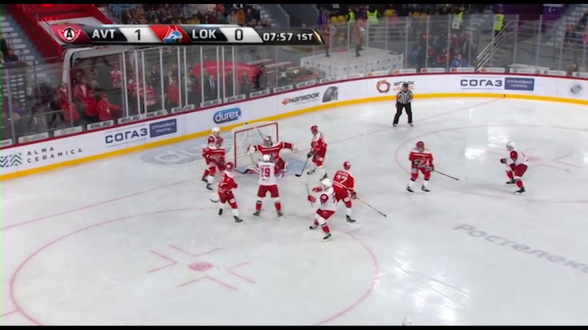 «Локомотив» сыграет с «Автомобилистом»: прямая трансляция на «Первом Ярославском»