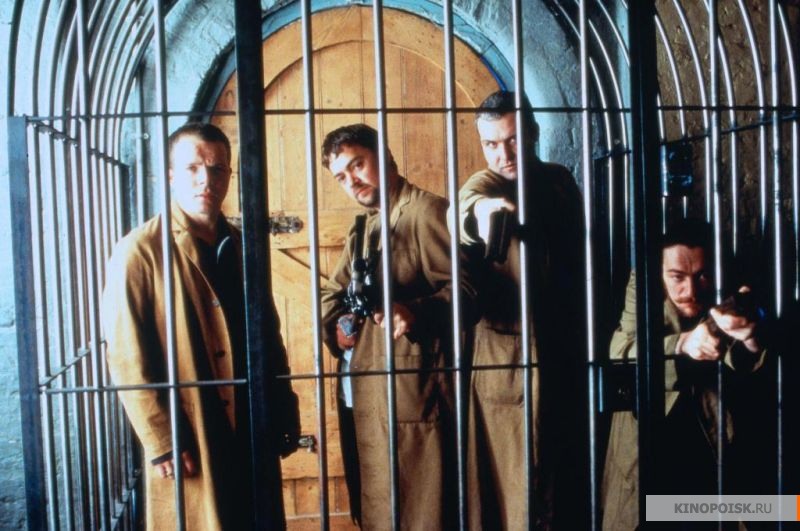 Карты, деньги, два ствола