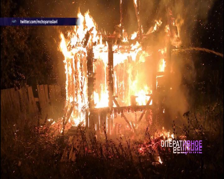 В деревне Шипино дотла выгорел жилой дом