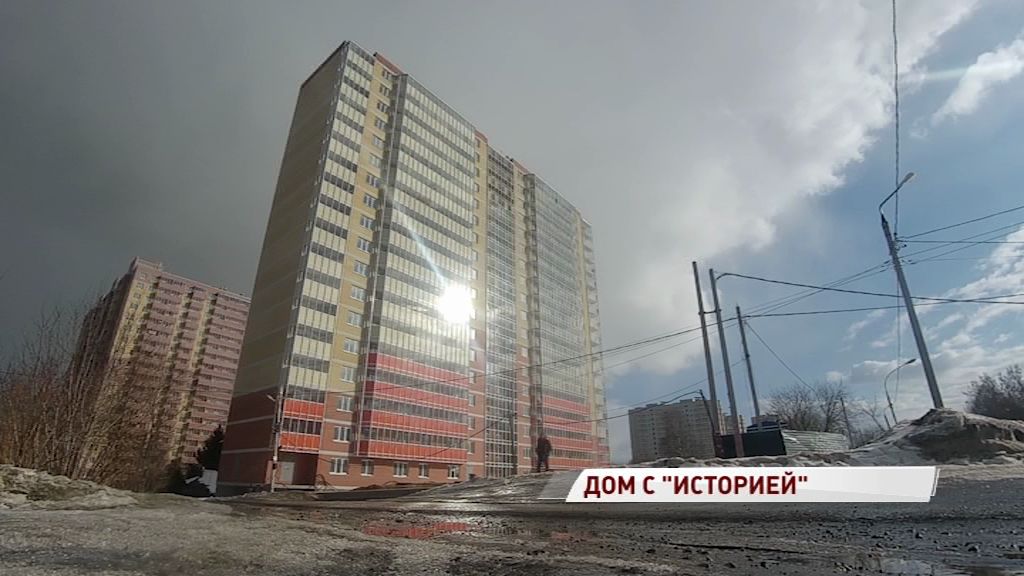 Дом готов, но жить нельзя: почему дольщики с Ньютона 19/15 так и не въехали в новые квартиры