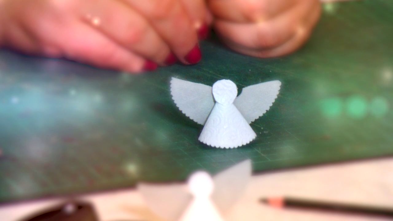 Утреннее шоу «Овсянка» от 21.12.20: рассказываем об ювелирном искусстве XVII века и делаем ангела из кожи