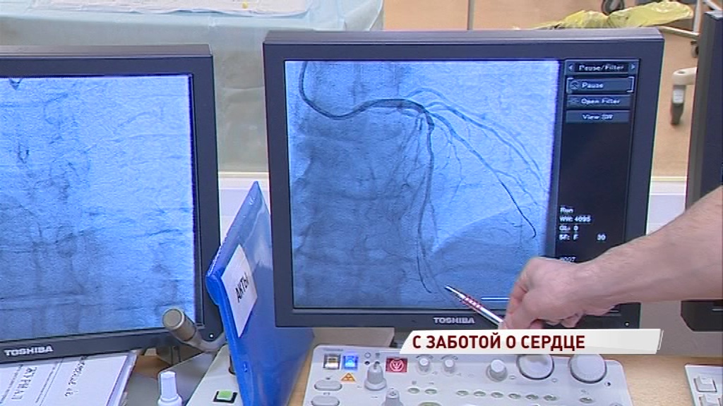 Тысяча вылеченных сердец ежегодно: врачи областной больницы показали малотравматичную операцию