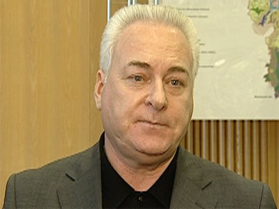 Губернатору поднимут зарплату?