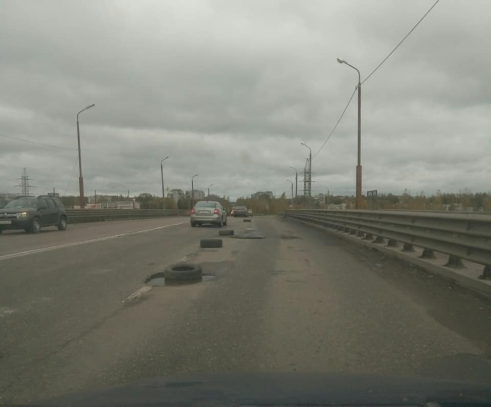 Прокуратура через суд обяжет мэрию отремонтировать Суринский путепровод