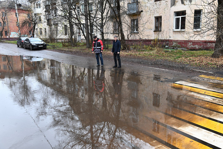 Дефект на пересечении улиц Кудрявцева и Радищева устранит подрядчик по гарантии