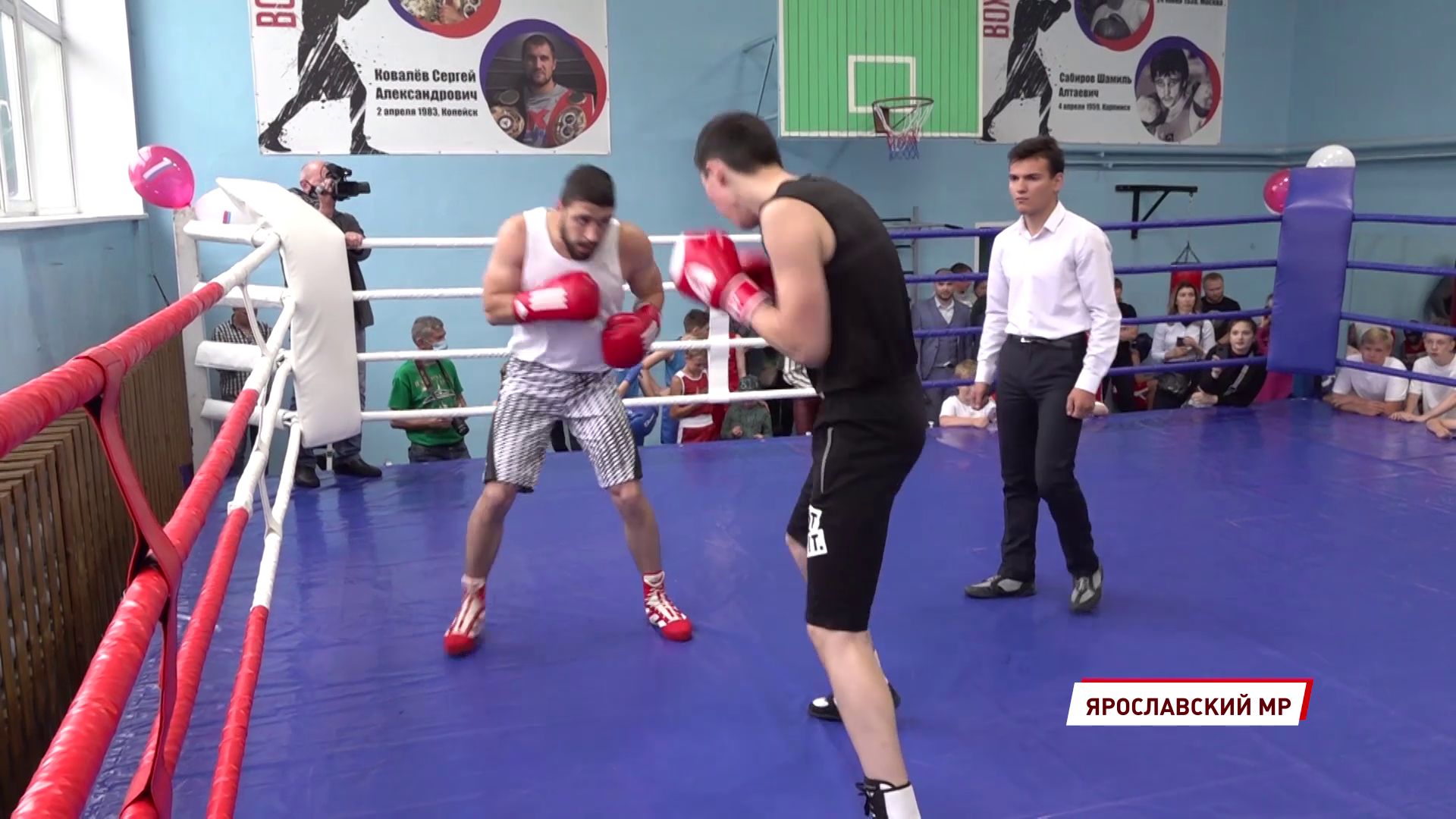 В Ярославке провели показательные спарринги в честь Дня Бокса