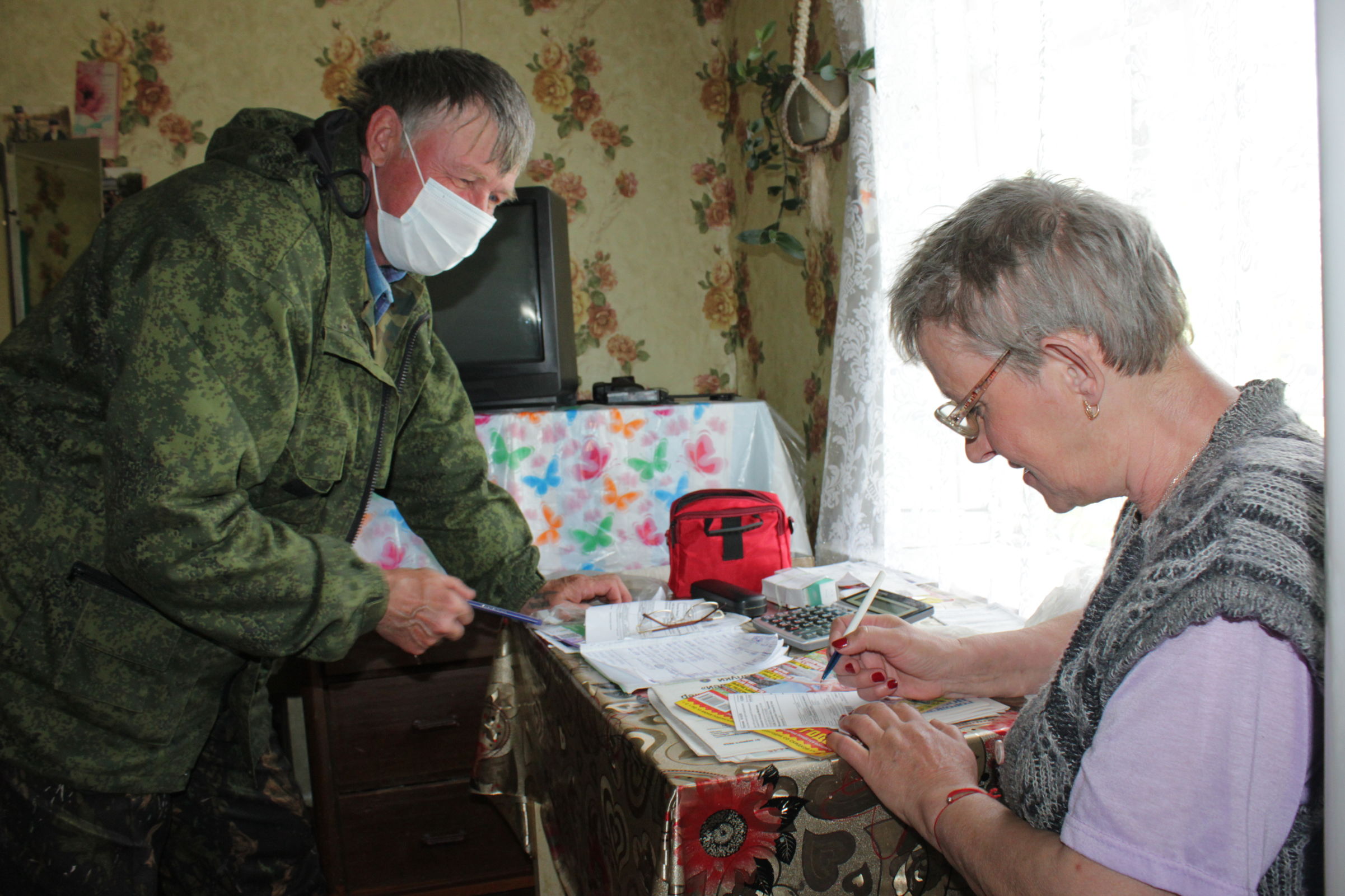 В Ярославской области оплата налогов доступна в почтовых отделениях и у почтальонов