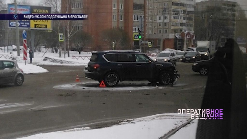 На Труфанова столкнулись внедорожник и седан