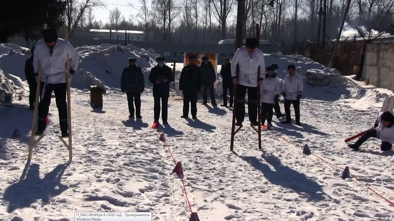 В Ярославле Масленицу отмечают и за колючей проволокой