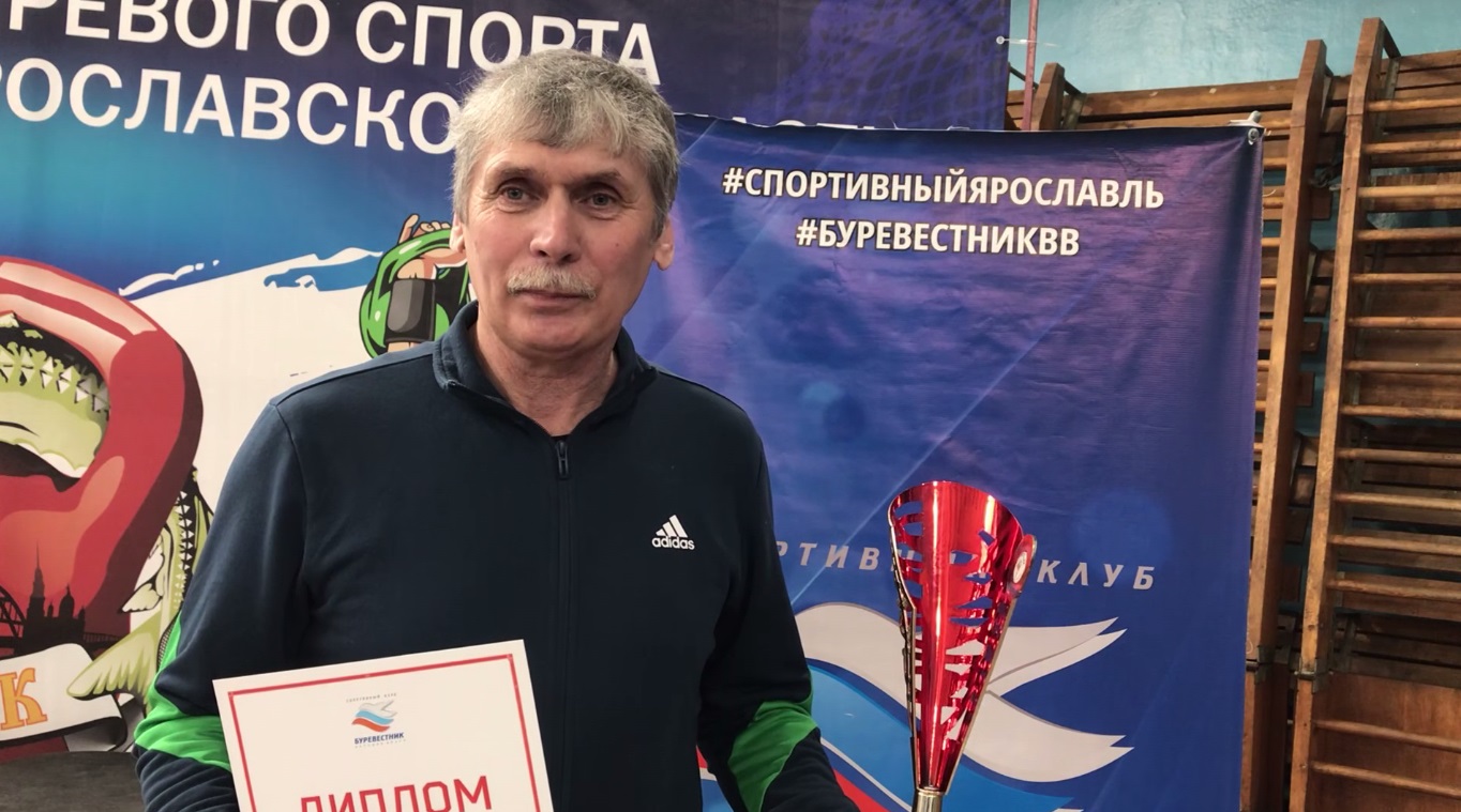 Сильнейших мужчин и женщин собрала Спартакиада по гиревому спорту в Рыбинске