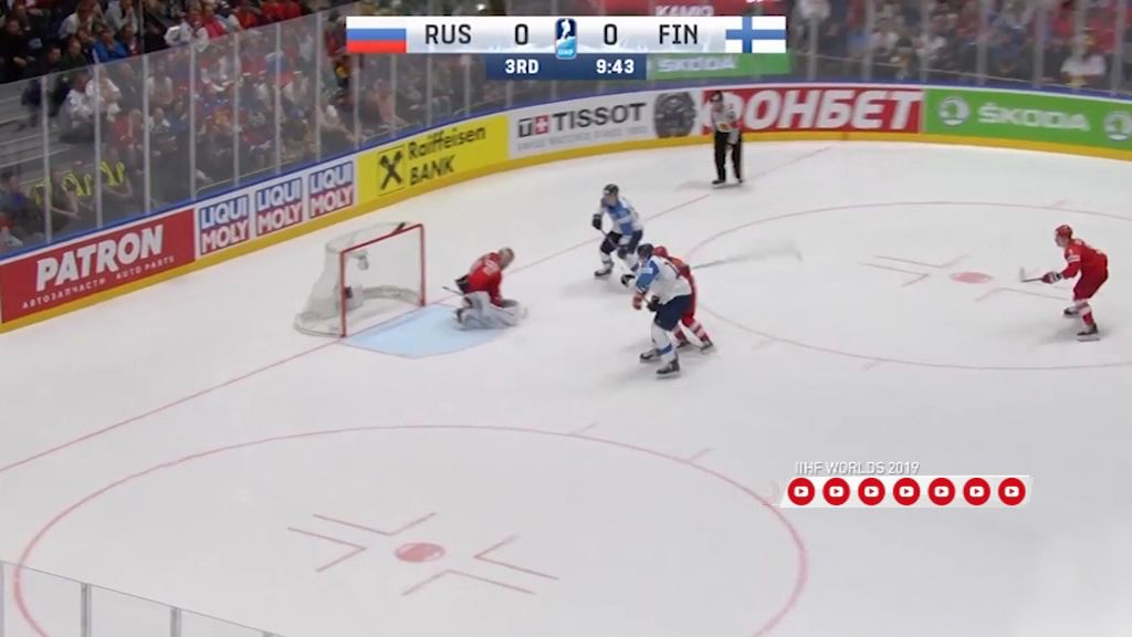 Сборная России по хоккею уступила финнам на чемпионате Мира