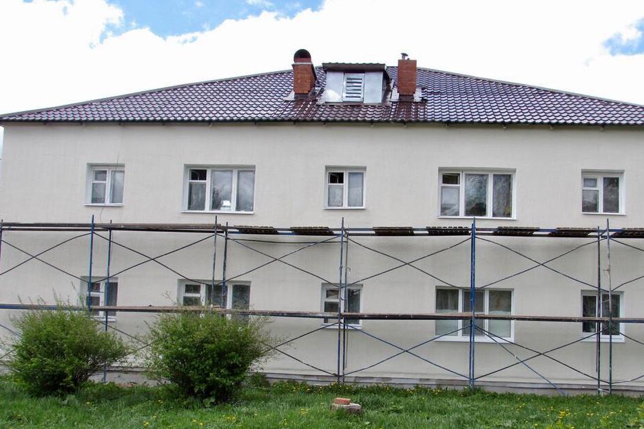 В Селе Спас-Виталий сотрудники фонда капремонта поздравили жителей с Днем соседей