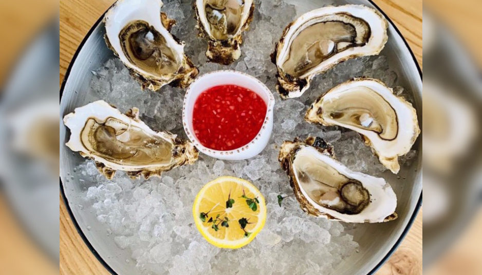 Крымские устрицы появились в Ярославле