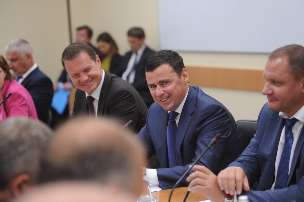 Дмитрий Миронов провел встречу с руководителями ведущих промышленных предприятий Ярославской области