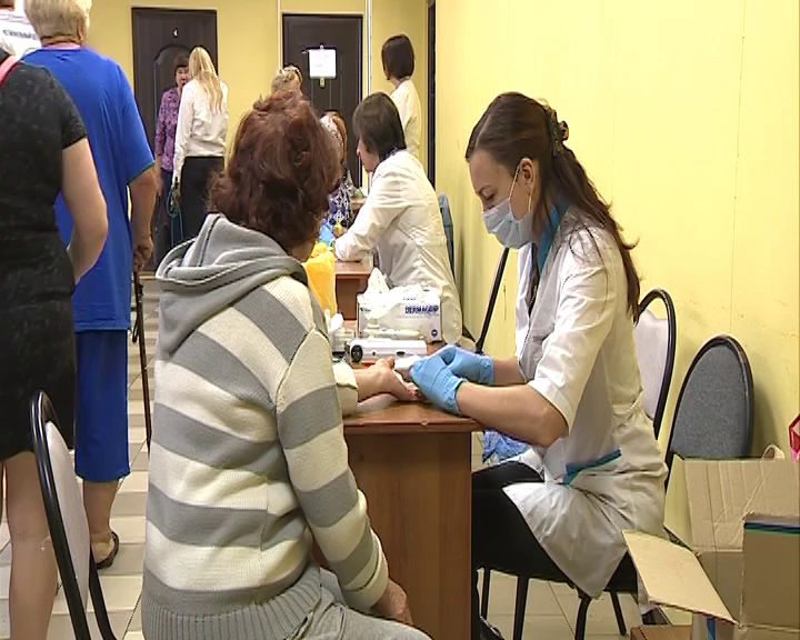 Жители Варегово смогли пройти комплексное медицинское обследование