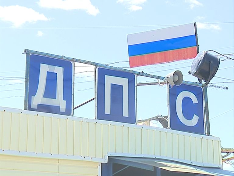 Водитель «Мерседеса» дал взятку сотруднику ДПС: что решил суд