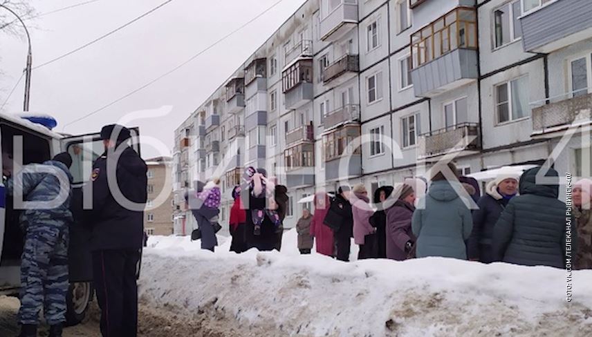 В Рыбинске рядом с многоквартирным домом была обнаружена мина