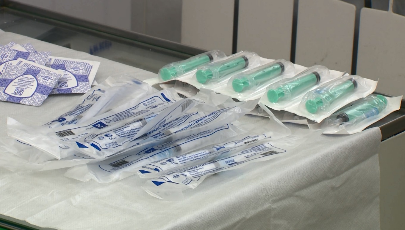 Стало известно, сколько жителей Ярославской области уже прошли вакцинацию от коронавируса