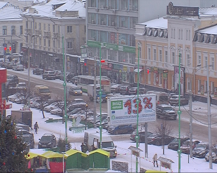 На областные трассы вышли более 300 машин спецтехники