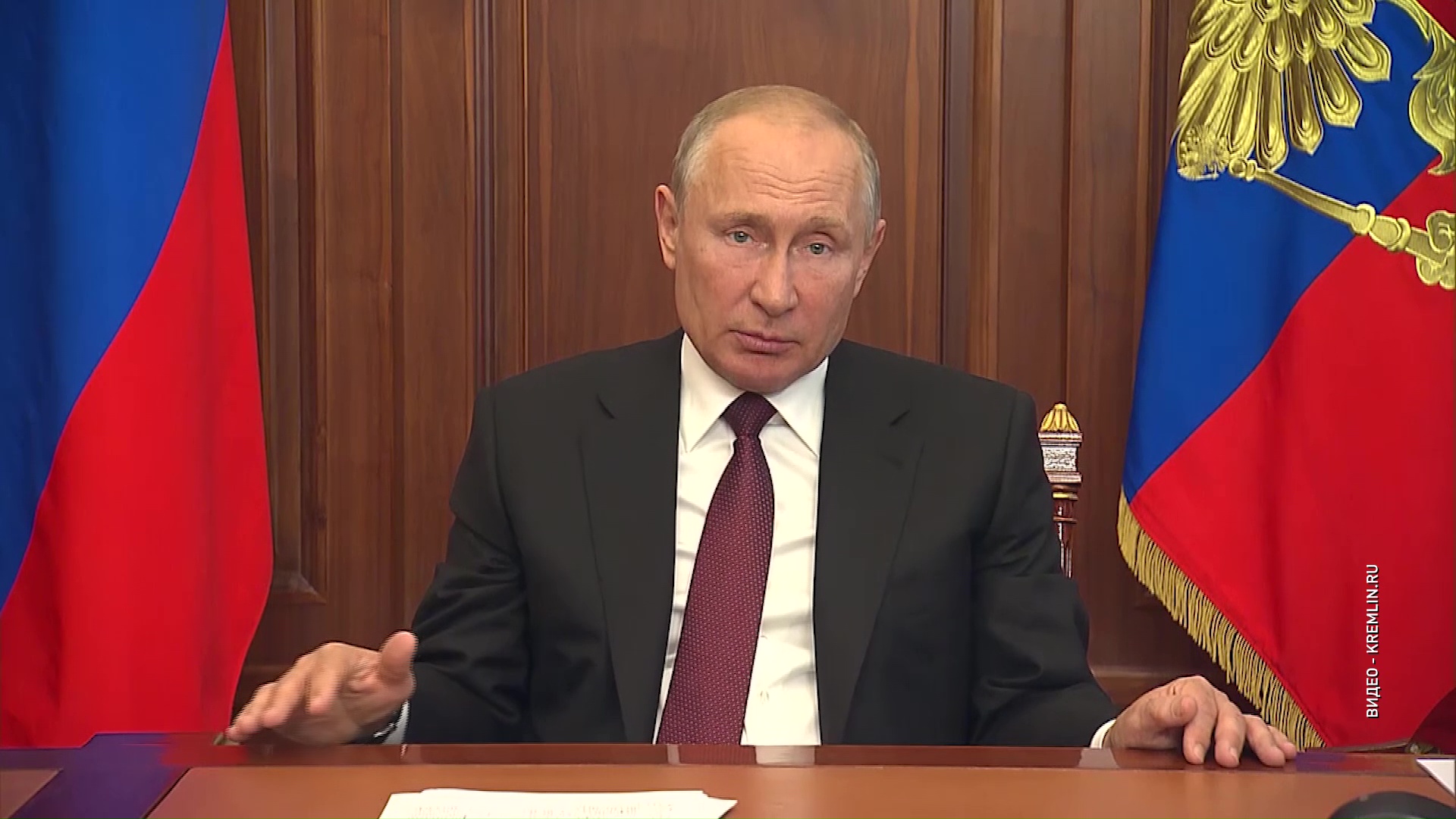 Владимир Путин вновь обратился к гражданам: о чем говорил президент