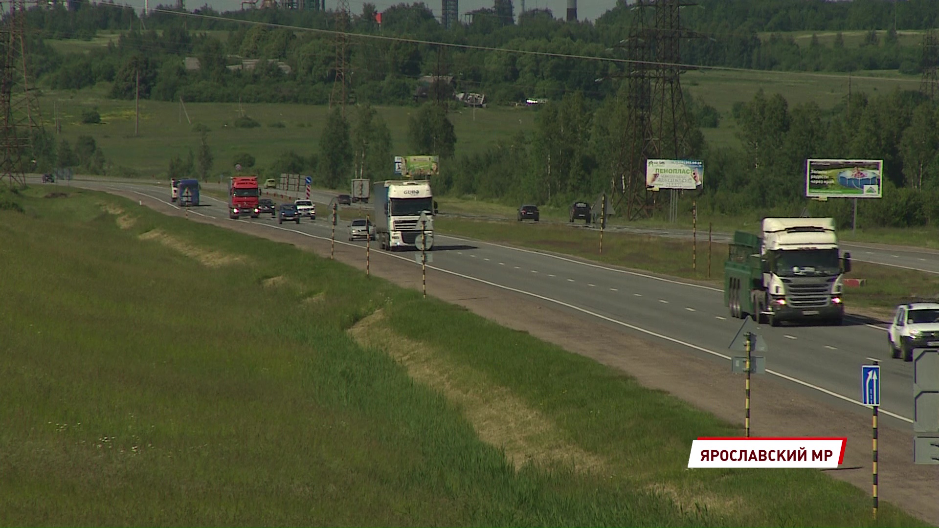 Работы на путепроводе на трассе М8 идут с опережением графика