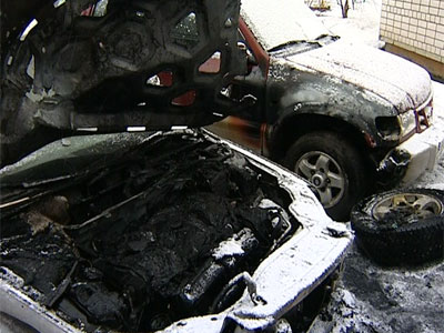 Сгорели два автомобиля
