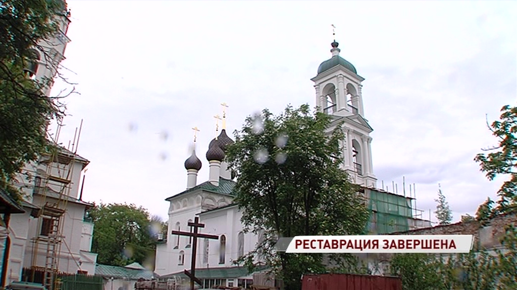 Реставраторы восстановили колокольню церкви Спаса Нерукотворного