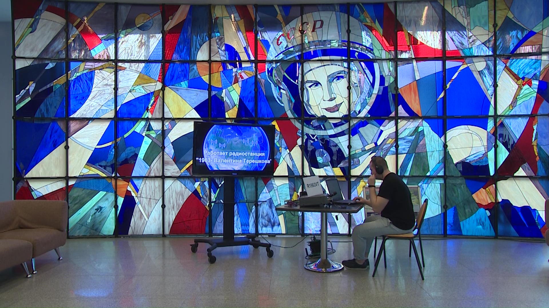 Позывной Терешковой запустили в космос в виде радиосигнала