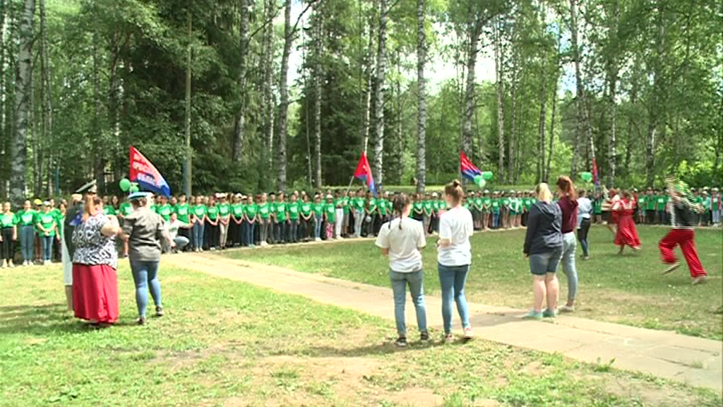 В лагере «Березка» стартовала профсоюзная смена для детей