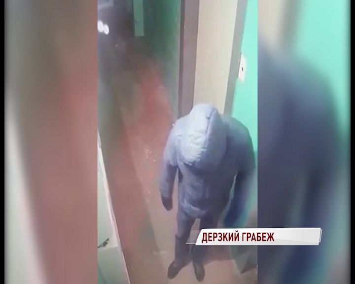 Налетчик с актерским талантом обокрал ярославца на глазах очевидцев