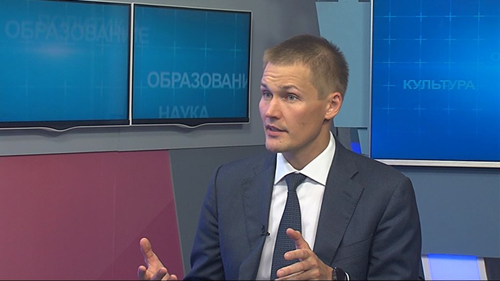 Программа от 4.09.17: Александр Грибов