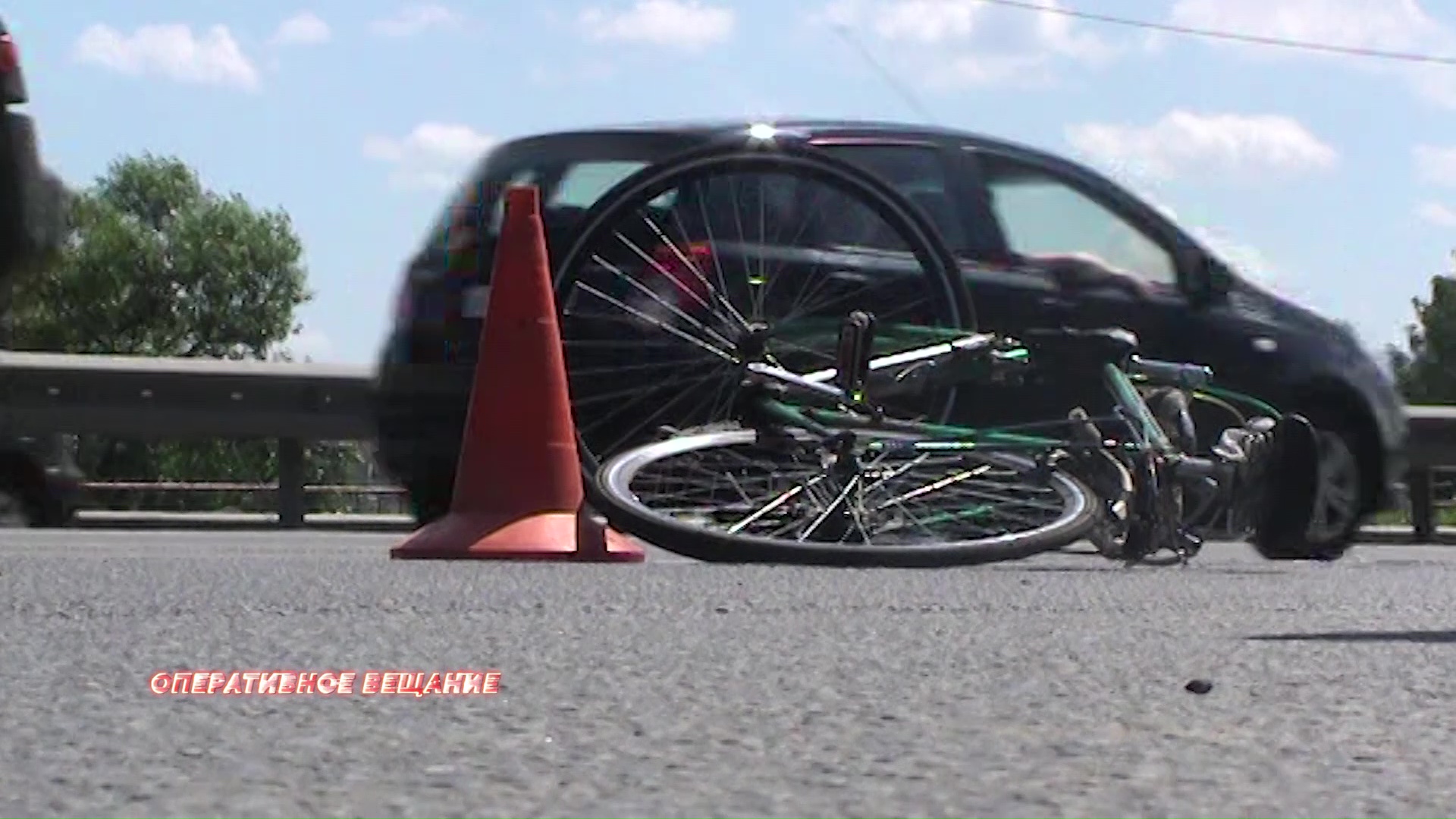 Внезапно перестроился под колеса: на Московском проспекте сбили пенсионера на велосипеде