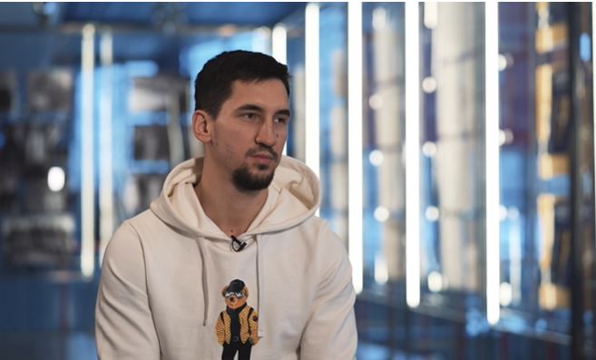 «Около Хоккея». Большой разговор с одним из лидеров «Локомотива»- Артуром Каюмовым