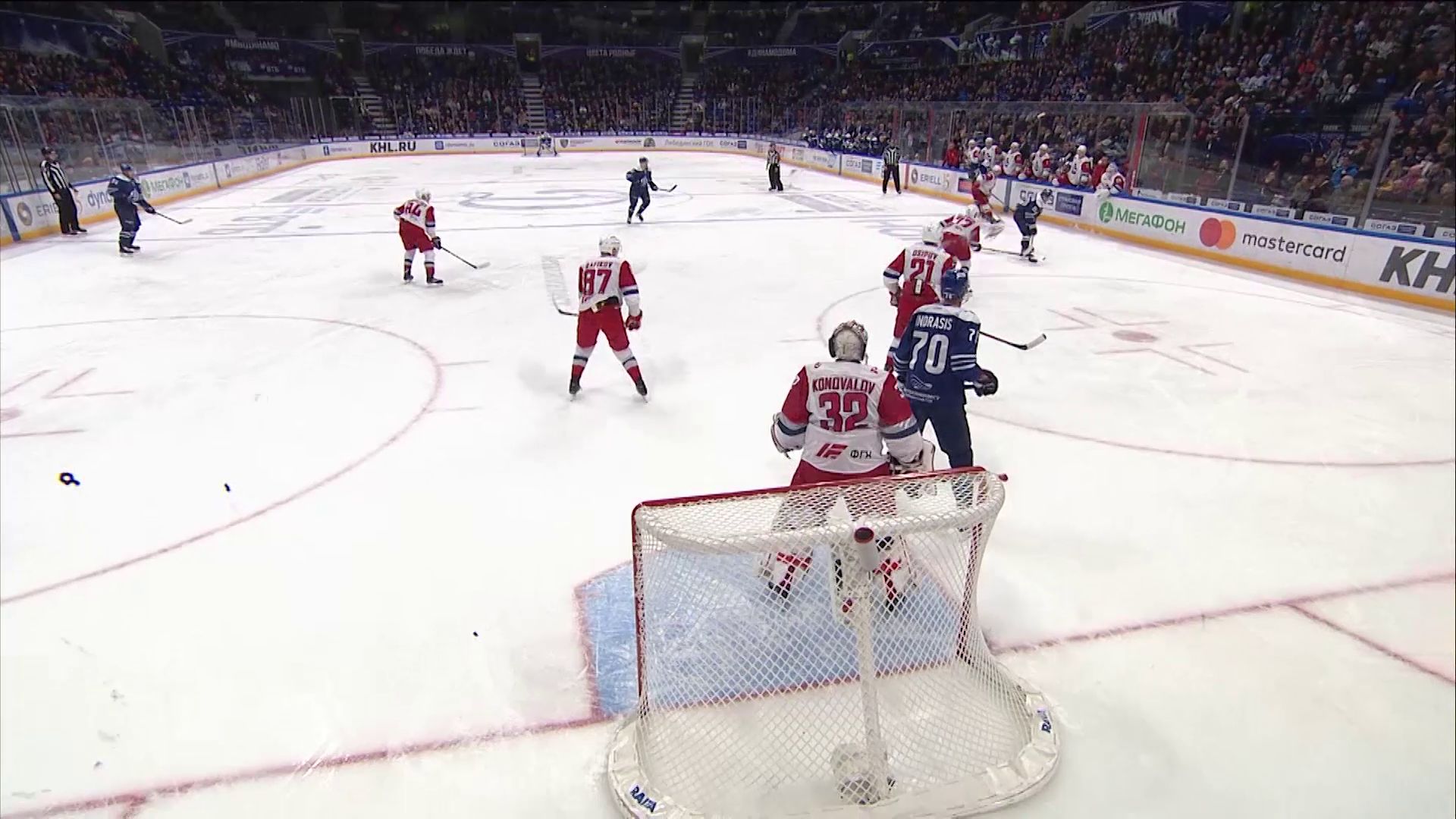 «Локомотив» сыграет с «Динамо»: прямая трансляция на «Первом Ярославском»