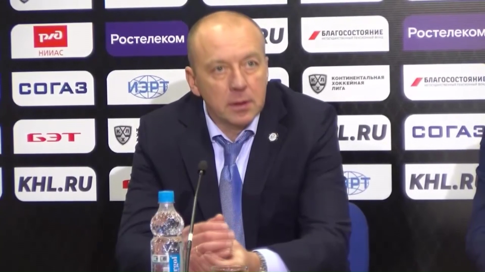 Андрей Скабелка признан лучшим хоккейным тренером Белоруссии