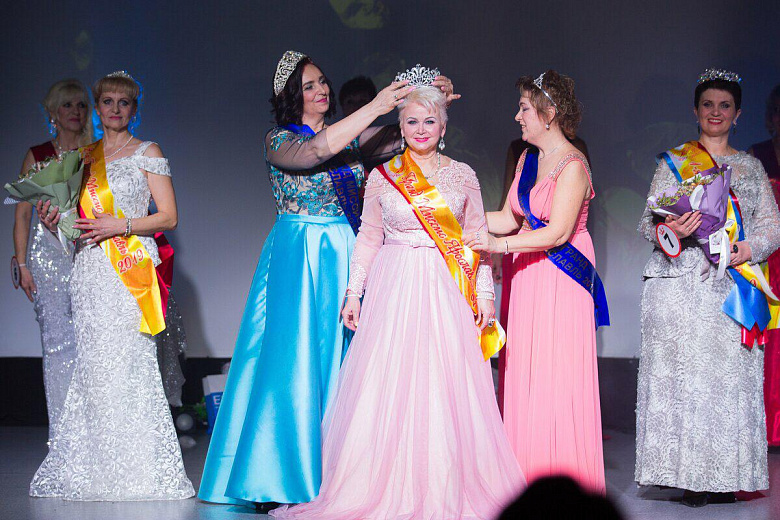 В Ярославле выбрали самую красивую бабушку: фото