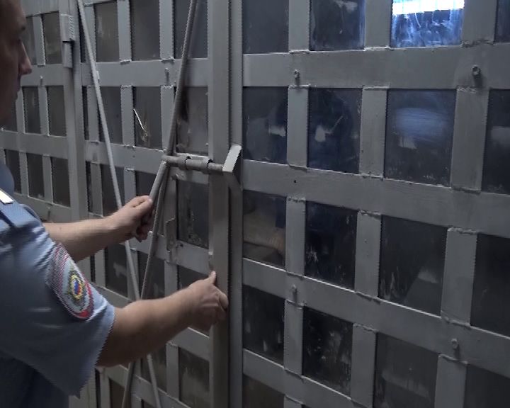 Ярославец приютил у себя десять иностранцев, но фиктивно