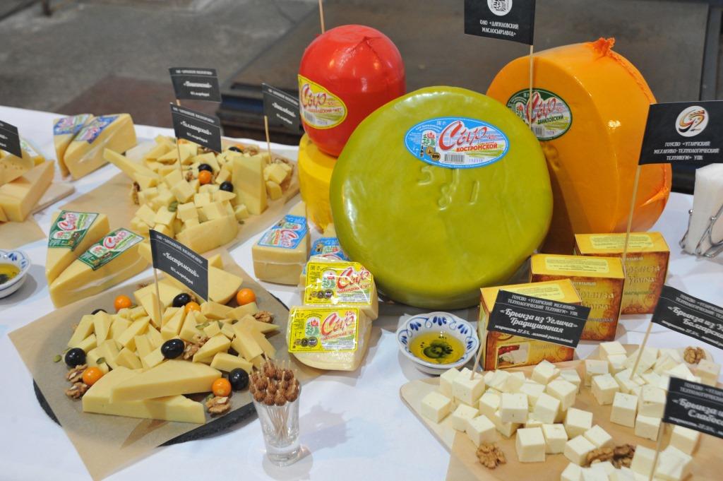 Россельхознадзор задержал больше четырех килограммов санкционного сыра