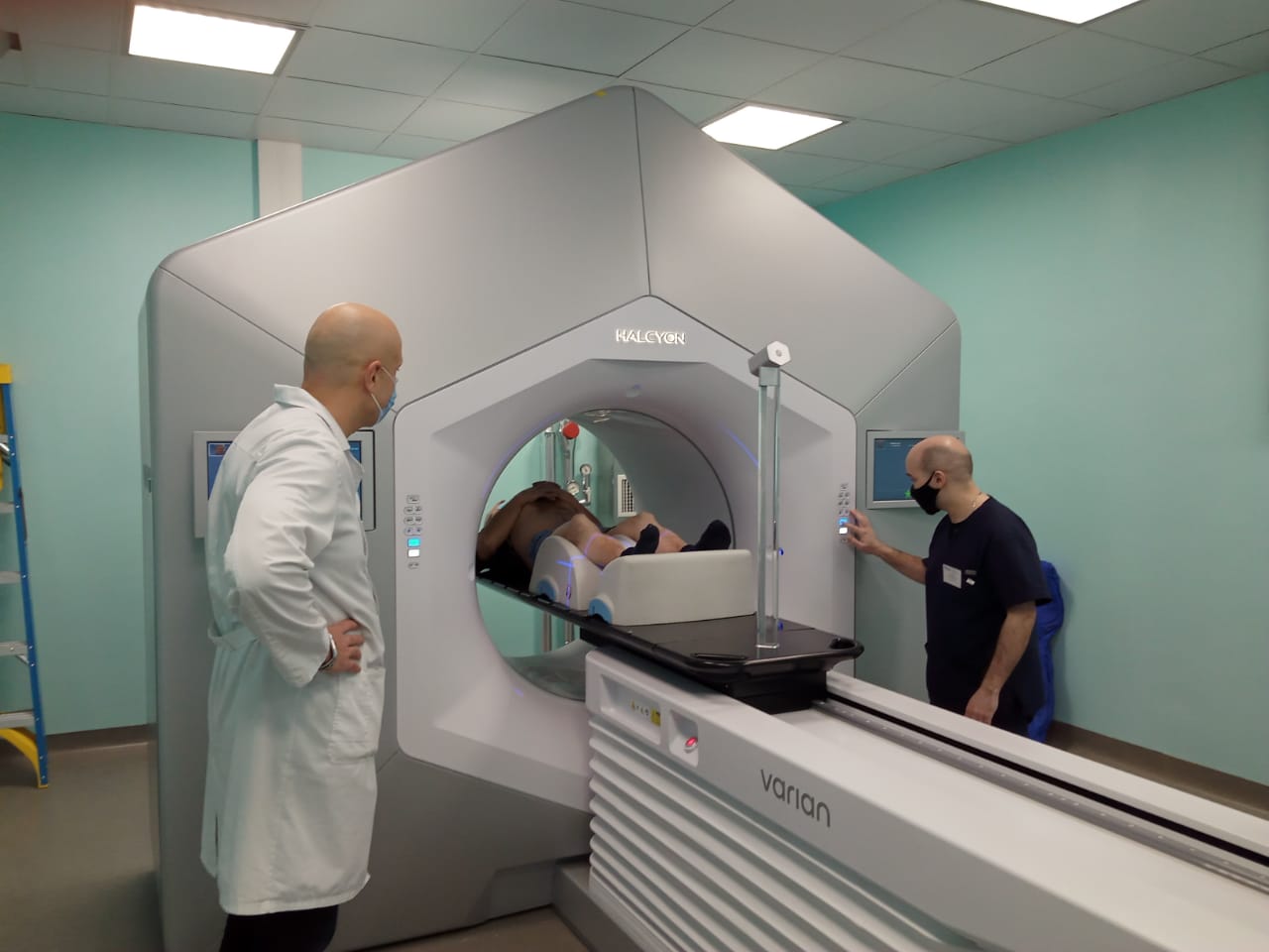 Новый линейный ускоритель в ярославской онкологической больнице начал свою работу