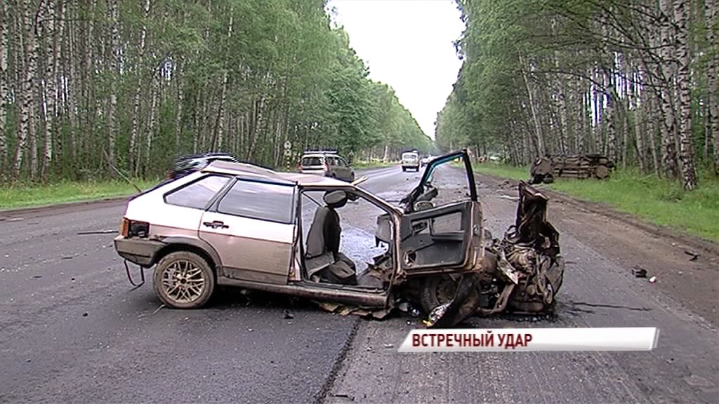 В ДТП в километре от Лесных Полян серьезно пострадал человек: подробности