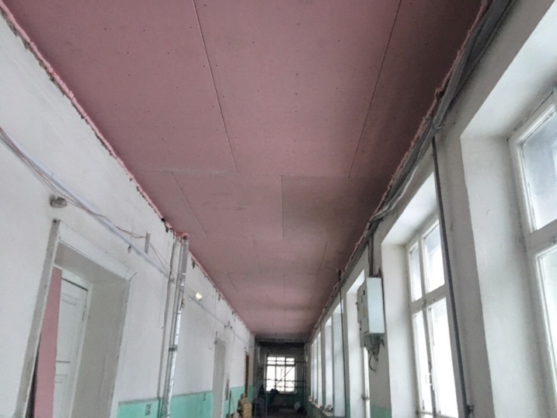 В рыбинской школе №15 заканчивается внеплановый ремонт