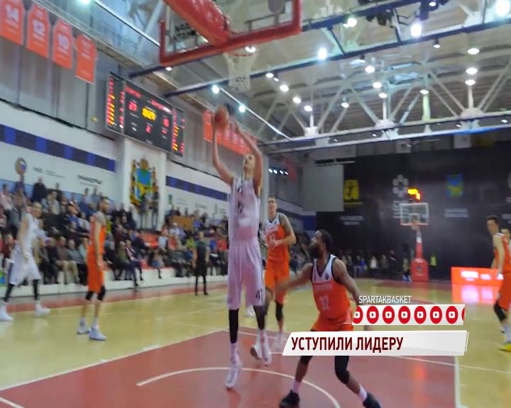 «Буревестник» на выезде проиграл лидеру Суперлиги