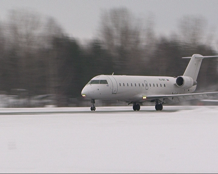 Авиарейсы из Ярославля в Санкт-Петербург отменены на неопределенный срок