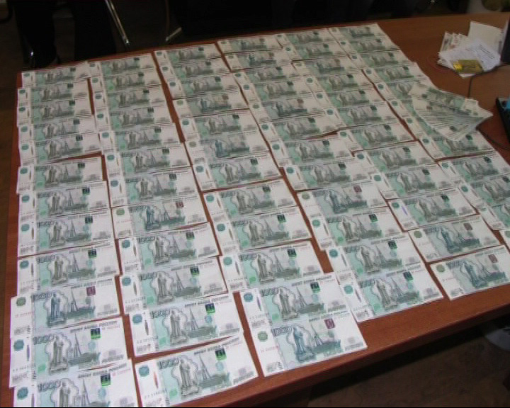 Средний размер взятки в России составляет 145 тысяч рублей