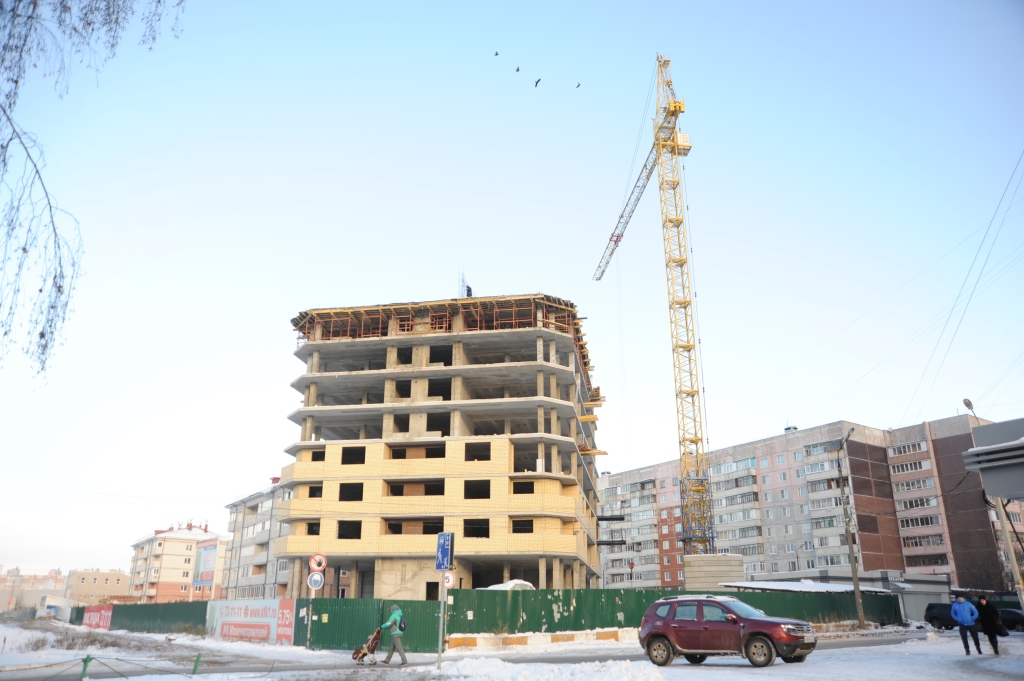 В следующем году власти планируют решить проблемы дольщиков в более чем десяти домах