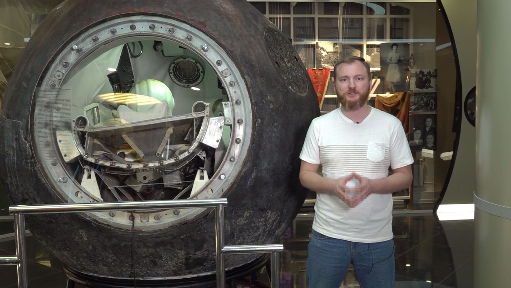 «История вещей». Космос: кабина космонавта