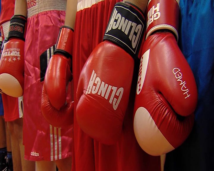 По поручению Дмитрия Миронова в боксерском зале на улице Гагарина сделали ремонт