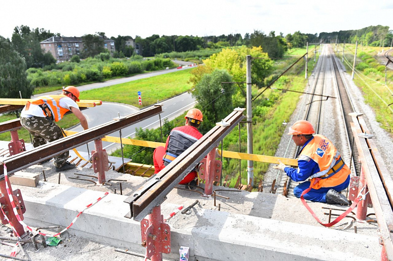 Работы на Добрынинском путепроводе завершены на 70 процентов