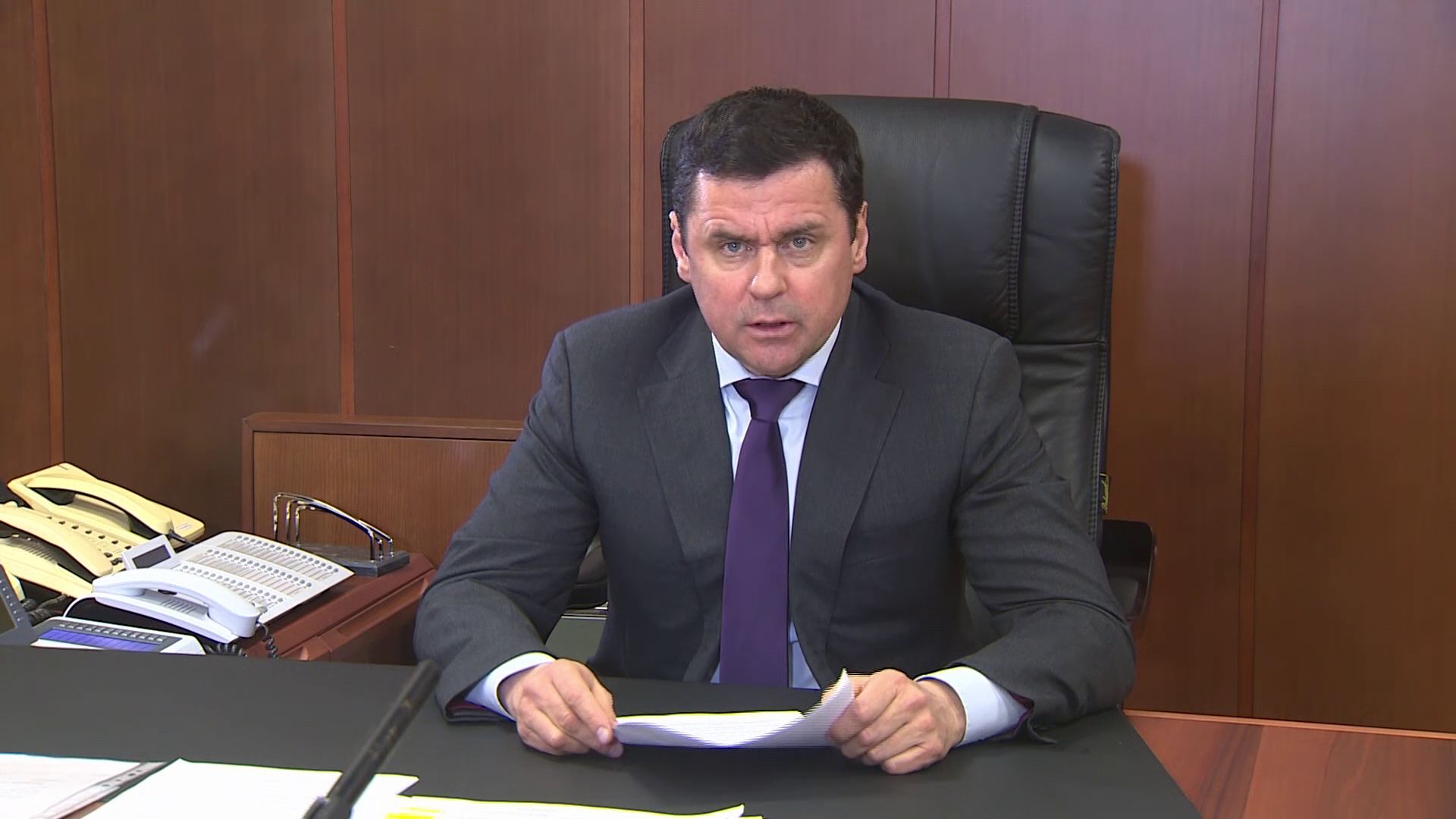 Дмитрий Миронов обратился к ярославцам и озвучил меры поддержки для бизнеса